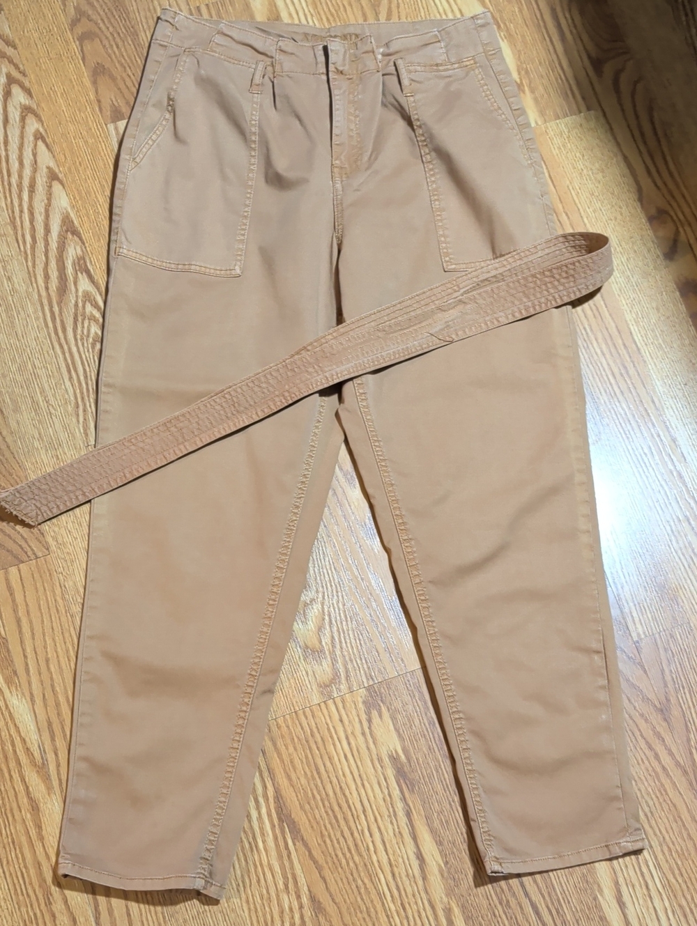 Arizona Jean Company Men's Khaki/Tan Straight-Leg Chinos with Matching Belt